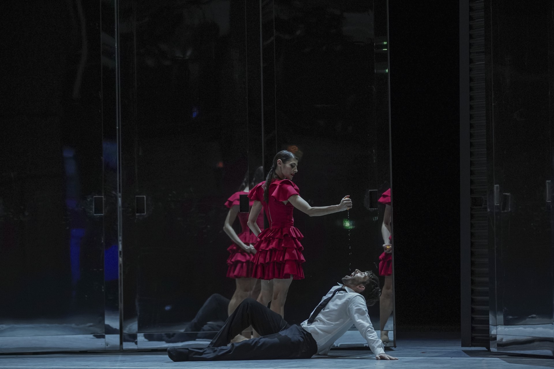 ΕΛΣ Κάρμεν - Βαγγέλης Μπίκος