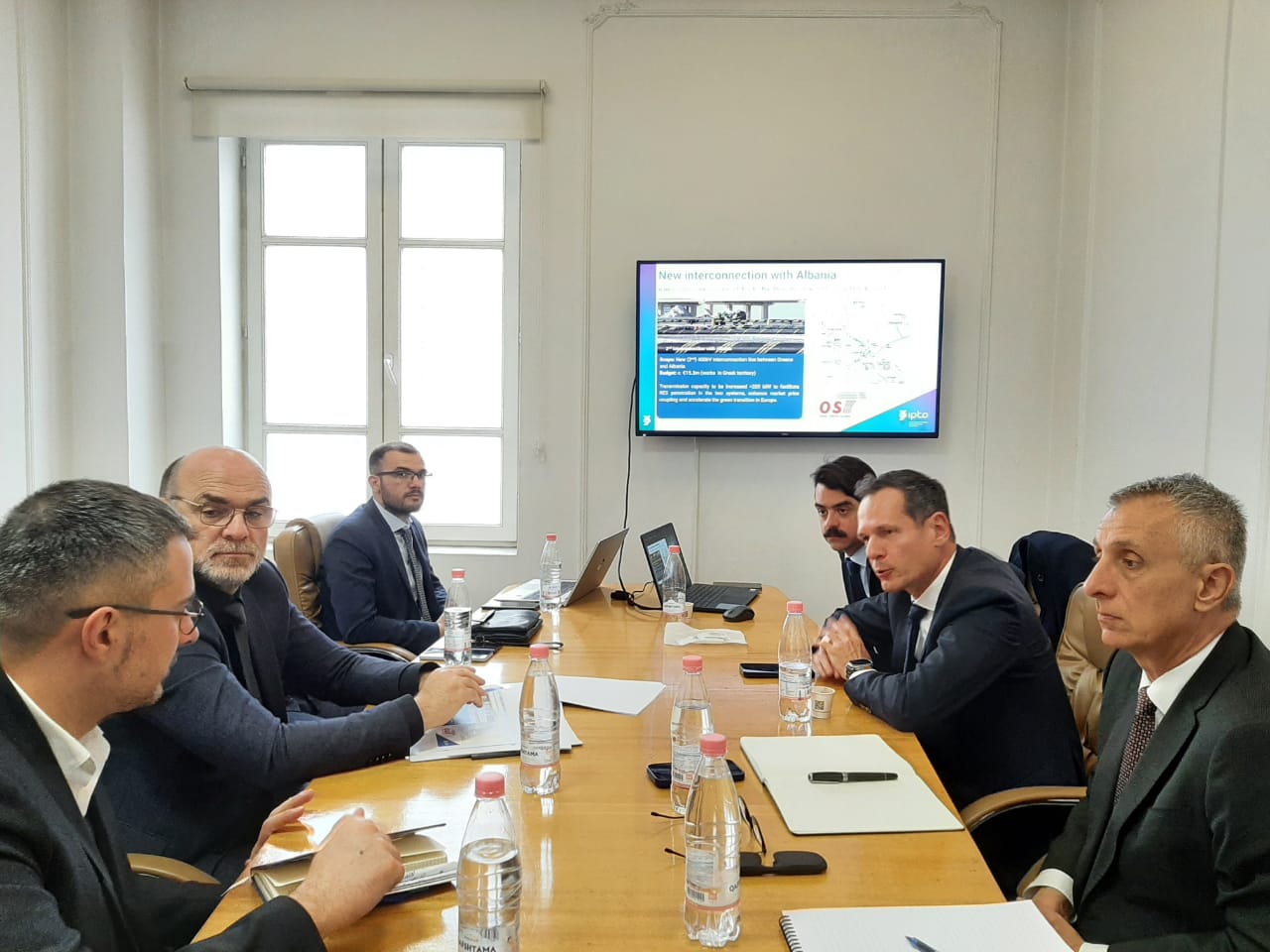 ΑΔΜΗΕ: Συνάντηση εργασίας με τον Διαχειριστή της Αλβανίας για την ενίσχυση της συνεργασίας