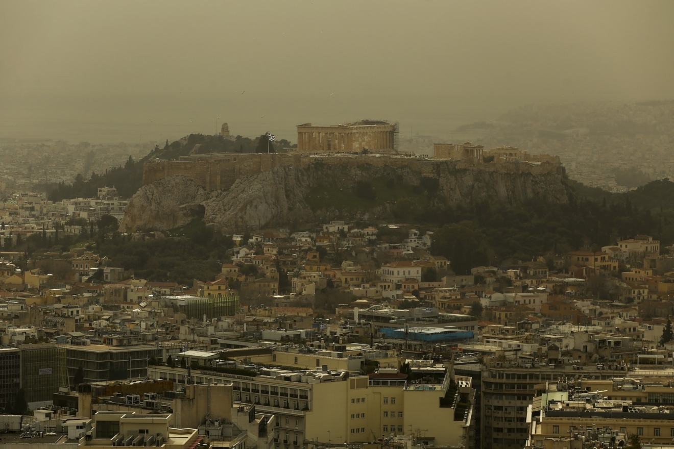 Αφρικανική σκόνη στην Αττική (φωτογραφία αρχείου)