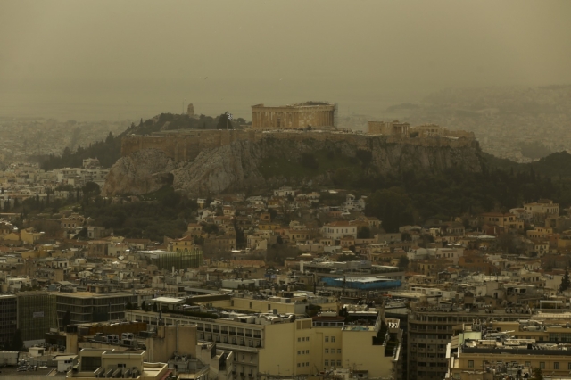 Αφρικανική σκόνη στην Αττική (φωτογραφία αρχείου)