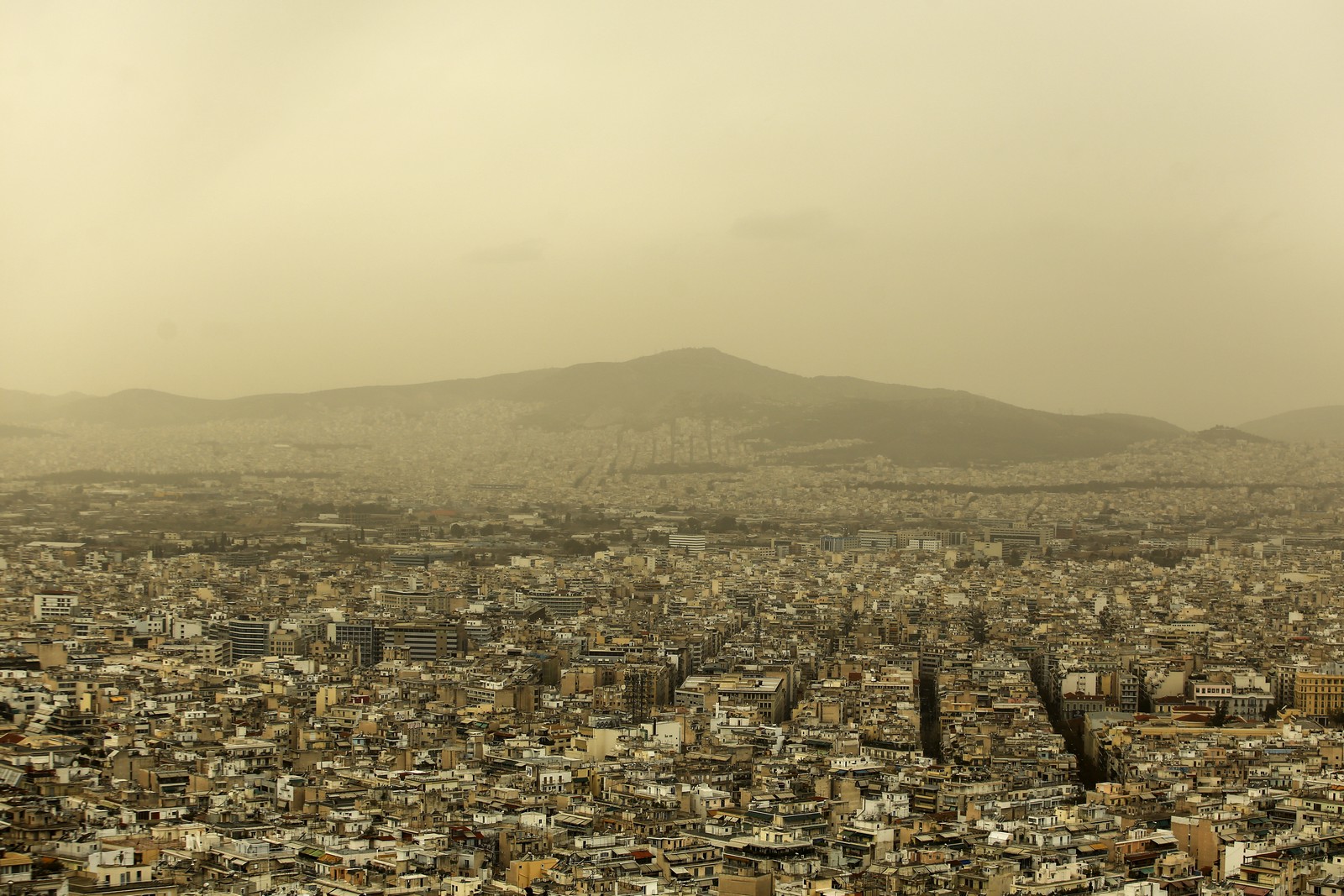 Αφρικανική σκόνη στην Αττική (φωτογραφία αρχείου)