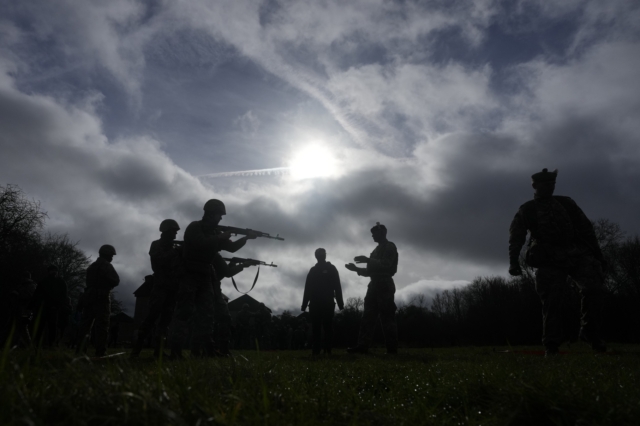 Άσκηση Βρετανών στρατιωτών με συμμετοχή Ουκρανών