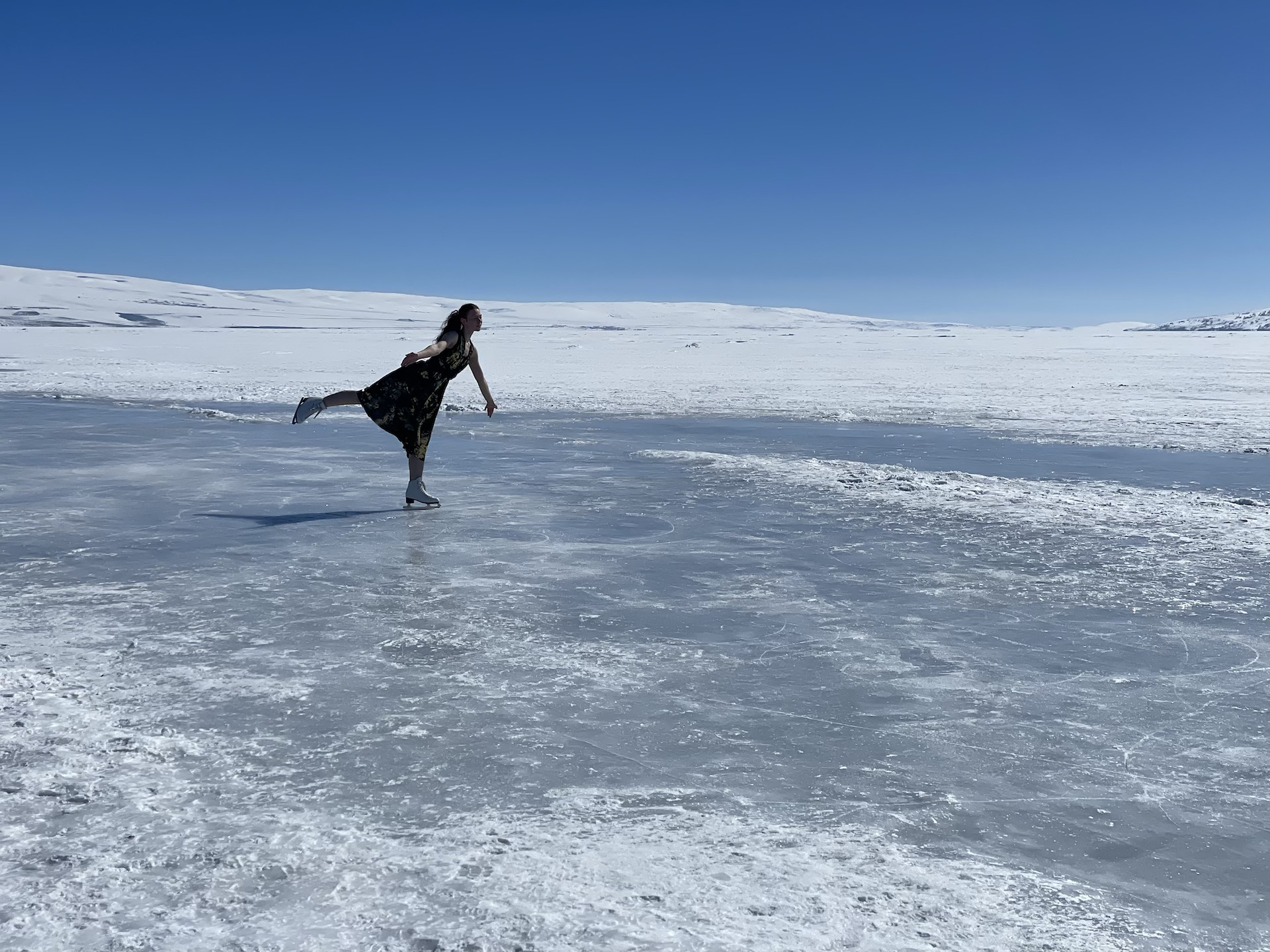 Χορός στην παγωμένη λίμνη Cildir