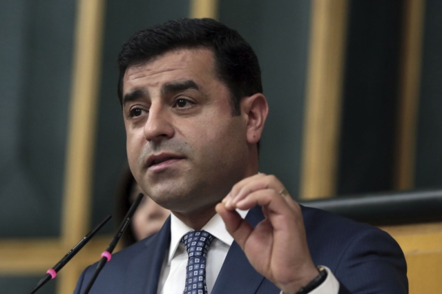 Τουρκία: Στο πνεύμα Οτσαλάν και υπέρ της πρωτοβουλίας για τη λύση του κουρδικού ο Ντεμιρτάς