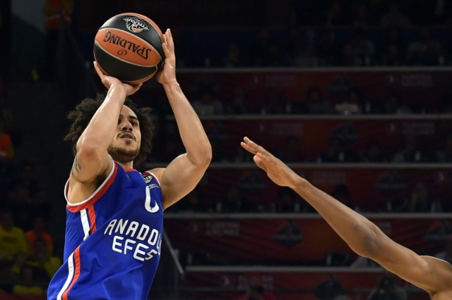 EuroLeague: Έξι ομάδες κάνουν το all-in για μια θέση στο play-in