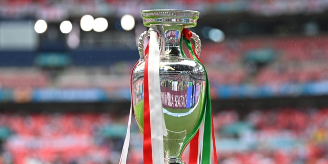 Το τρόπαιο του UEFA EURO 2024 επισκέπτεται αύριο την Αθήνα!