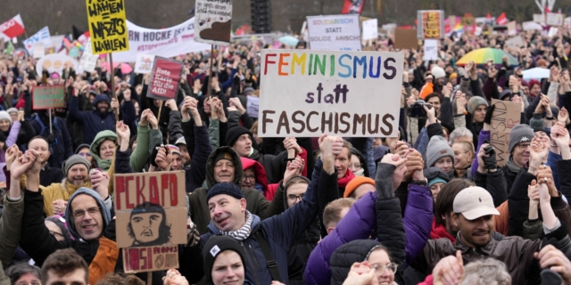 Διαδηλώσεις για τον φεμινισμό