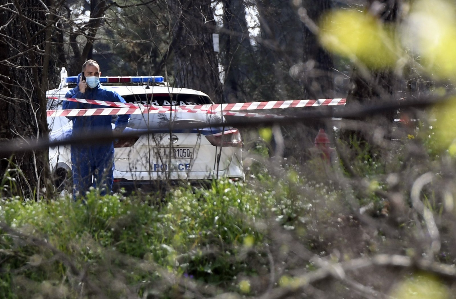 Συναγερμός έχει σημάνει στις αρχές στα Ιωάννινα μετά τον εντοπισμό της σορού ενός άνδρα σε δασύλλιο, στον λόφο Φρόντζου