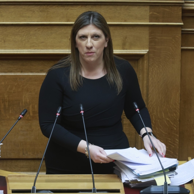 Η Ζωή Κωνσταντοπούλου στο βήμα της Βουλής
