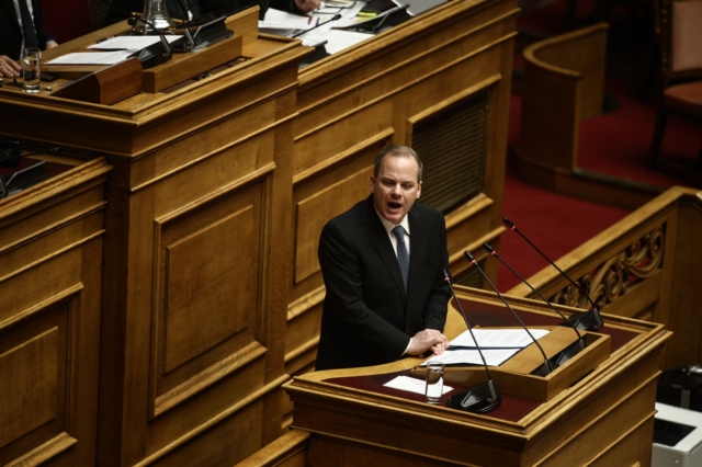 Συζήτηση στην ολομέλεια της Βουλής της πρότασης Δυσπιστίας από τον αρχηγό του ΠΑΣΟΚ Νίκου Ανδρουλάκη, στις 27 Μαρτίου 2024