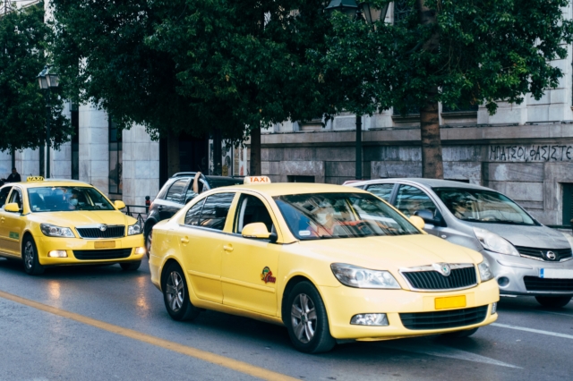 UBER: Ιστορίες Μετακίνησης