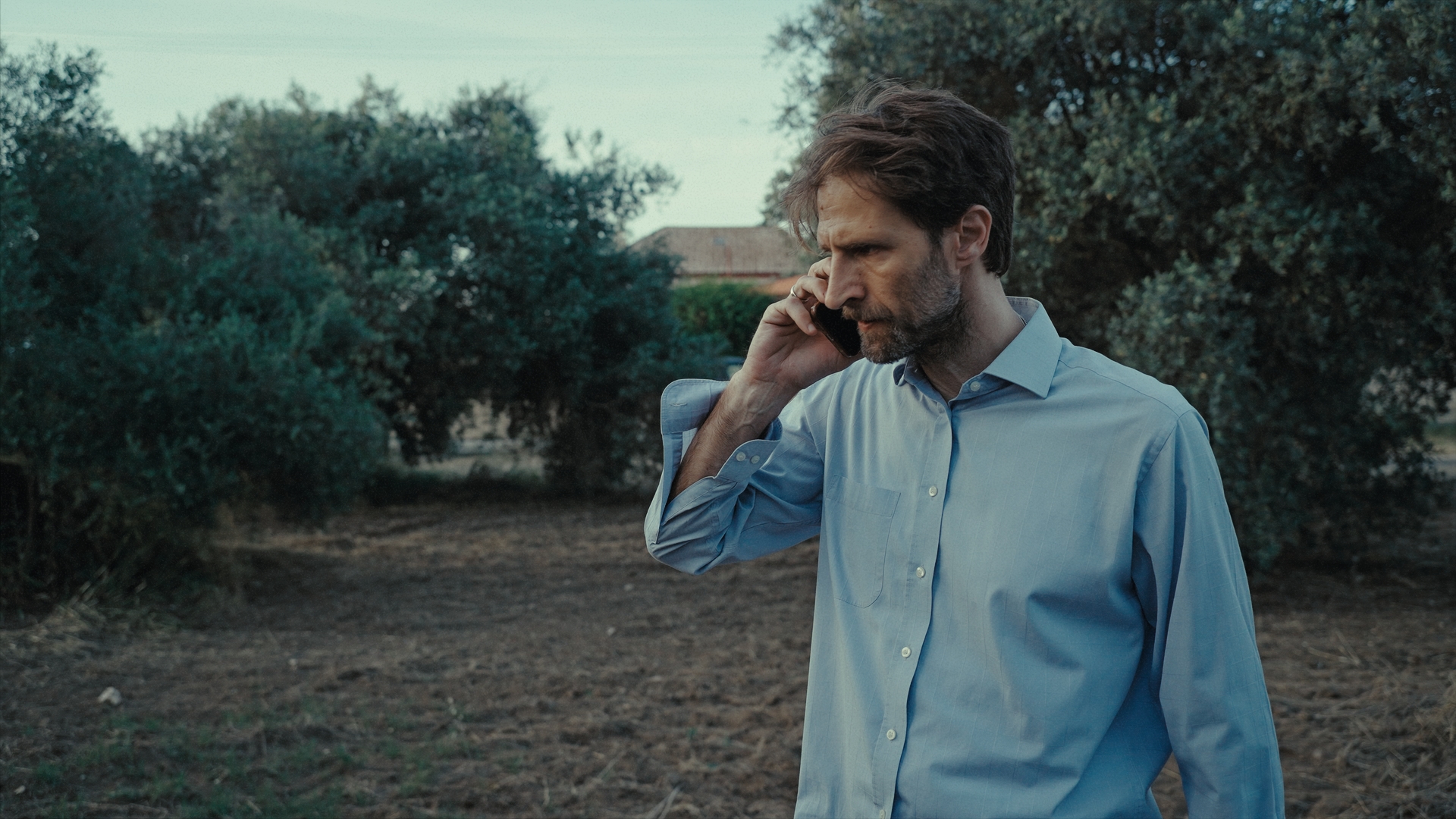 Ο Μάξιμος Μουμούρης στη σειρά "Γη της Ελιάς"