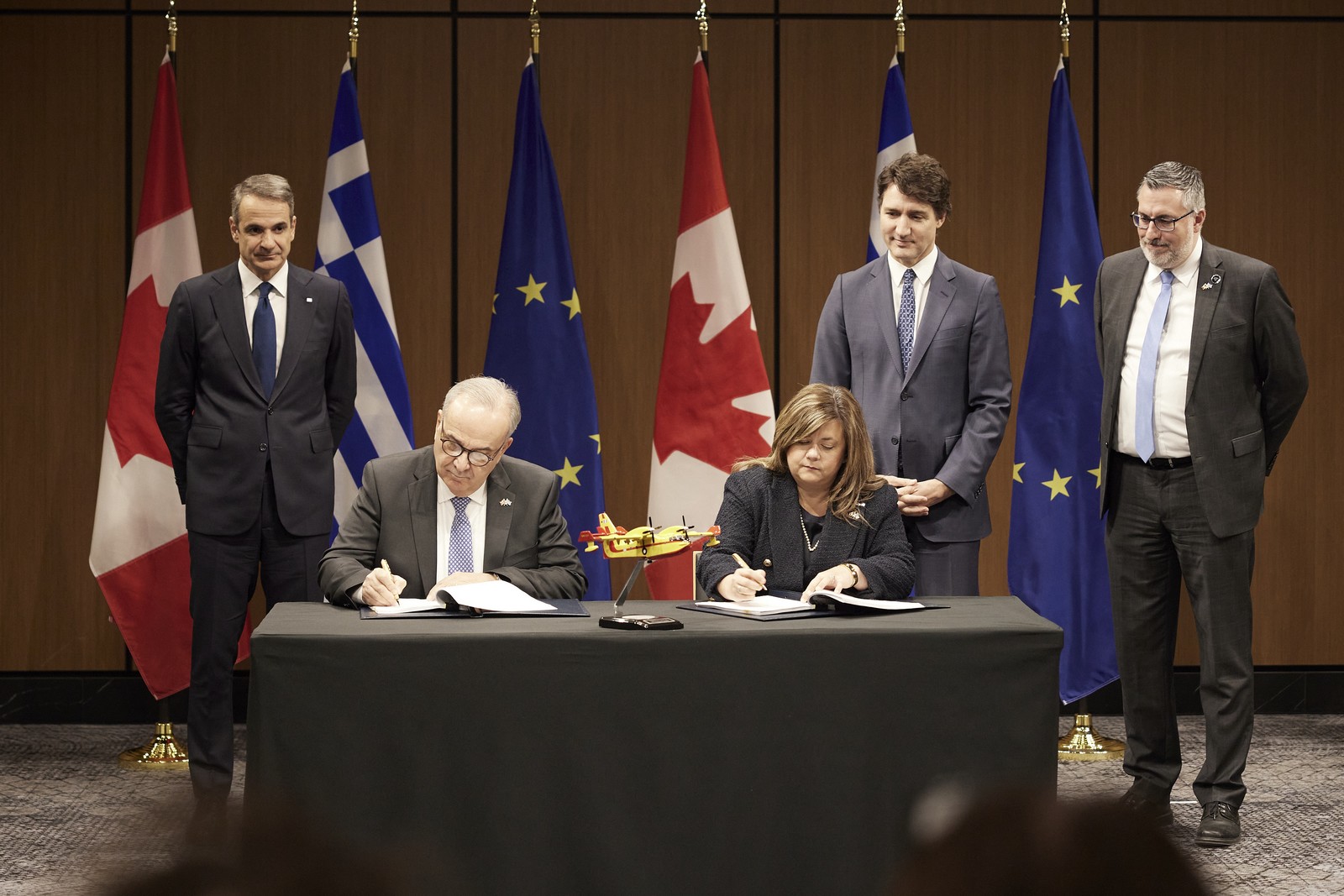 Ο Κυριάκος Μητσοτάκης με τον πρωθυπουργό του Καναδά Τζαστίν Τριντό