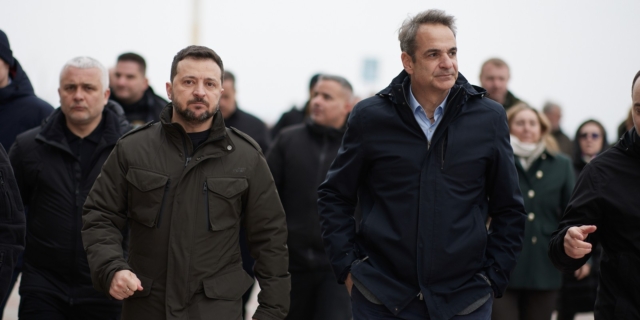 Συνάντηση του Πρωθυπουργού Κυριάκου Μητσοτάκη με τον Πρόεδρο της Ουκρανίας Βολοντίμιρ Ζελένσκι