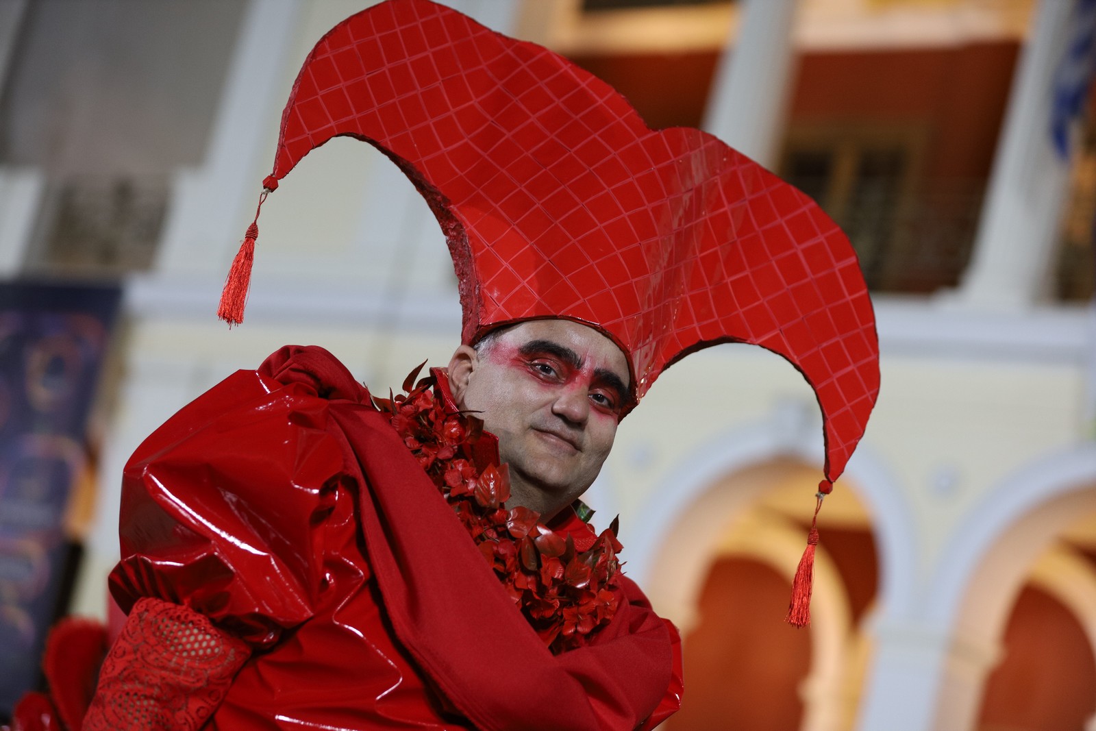 Πατρινό καρναβάλι, Nυχτερινή παρέλαση