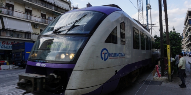 Προαστιακός σιδηρόδρομος