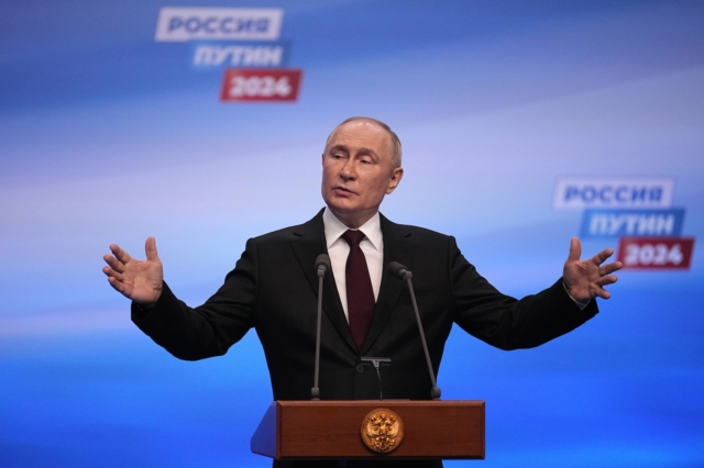Ο Βλαντιμίρ Πούτιν κατά τη διάρκεια της ομιλίας του.