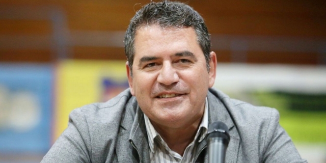 Κώστας Ρούπτσος