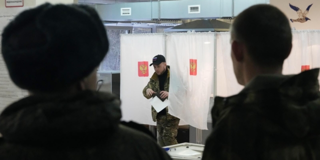 Οι Ρώσοι στις κάλπες