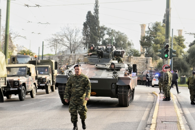 25η Μαρτίου: Η μεγάλη στρατιωτική παρέλαση – LIVE EIKONA