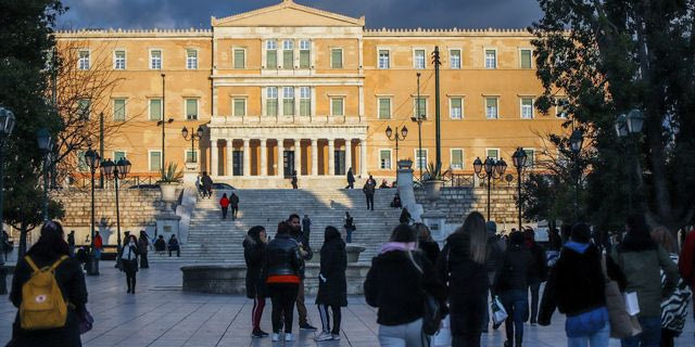 Στιγμιότυπα απο το κέντρο της Αθήνας. Πέμπτη 10 Μαρτίου 2022