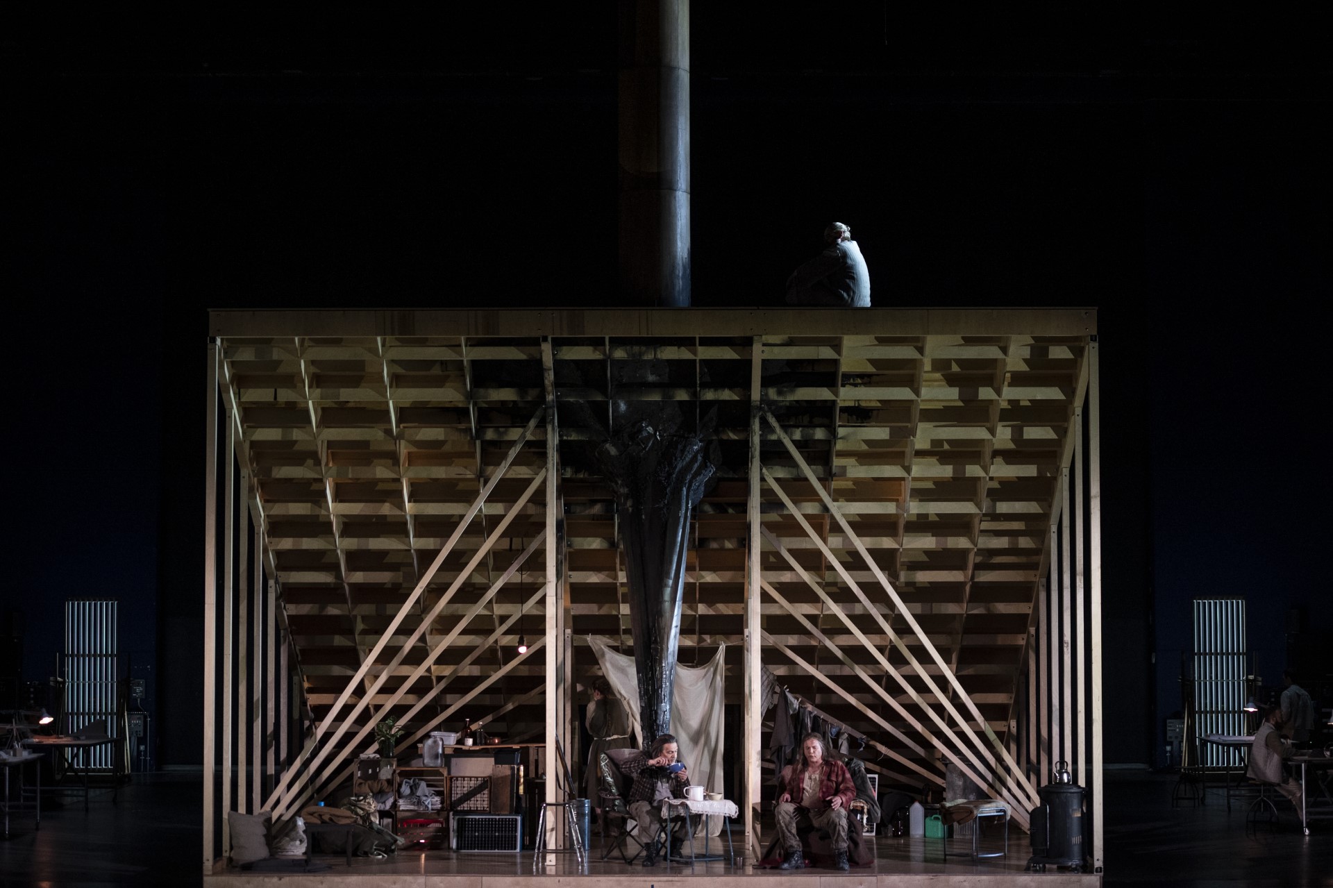 Η Βαλκυρία - Στέφαν Φίνε, Πέτρος Μαγουλάς