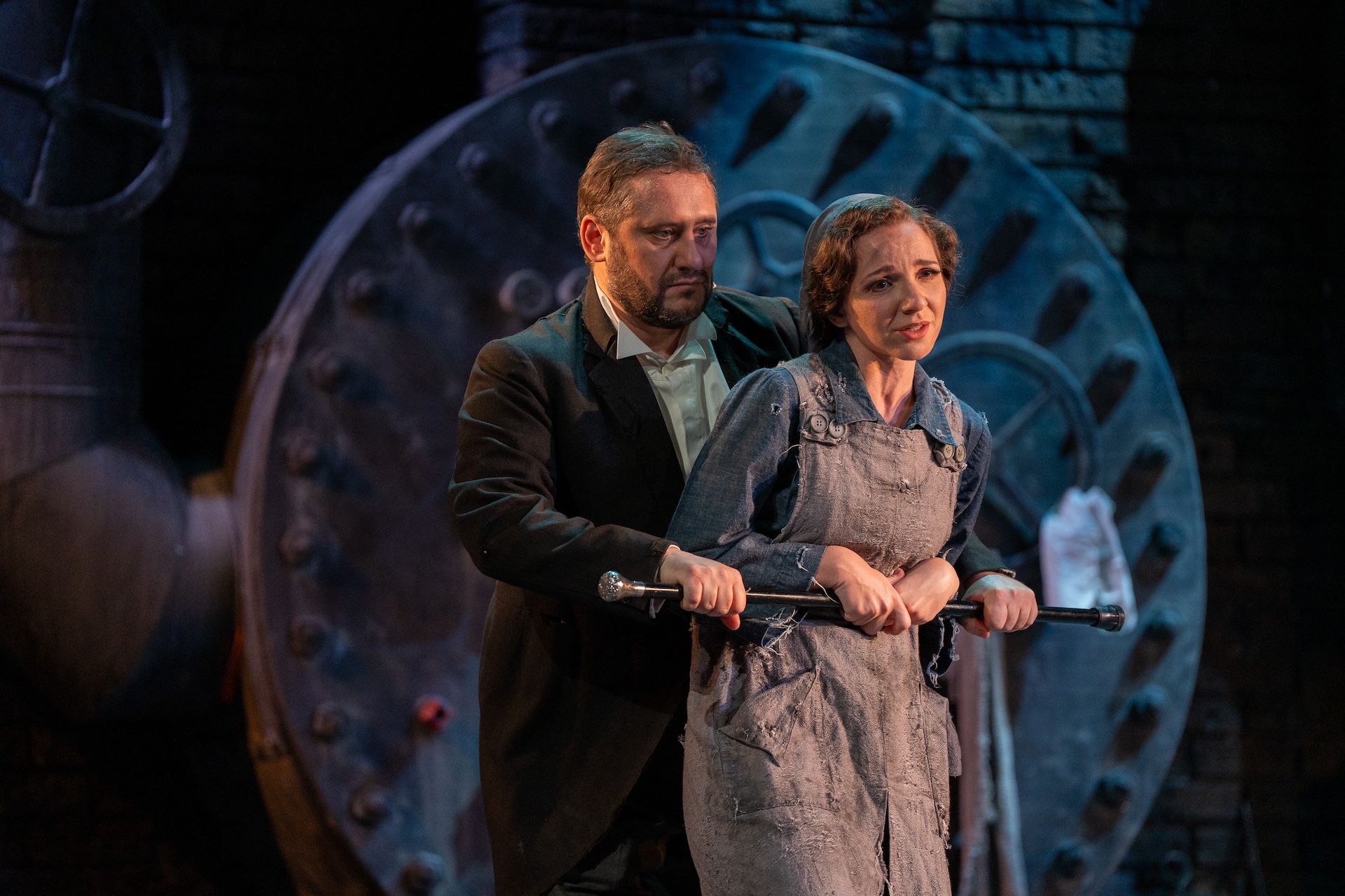 Ο Giulio Mastrototaro στη Σταχτοπούτα