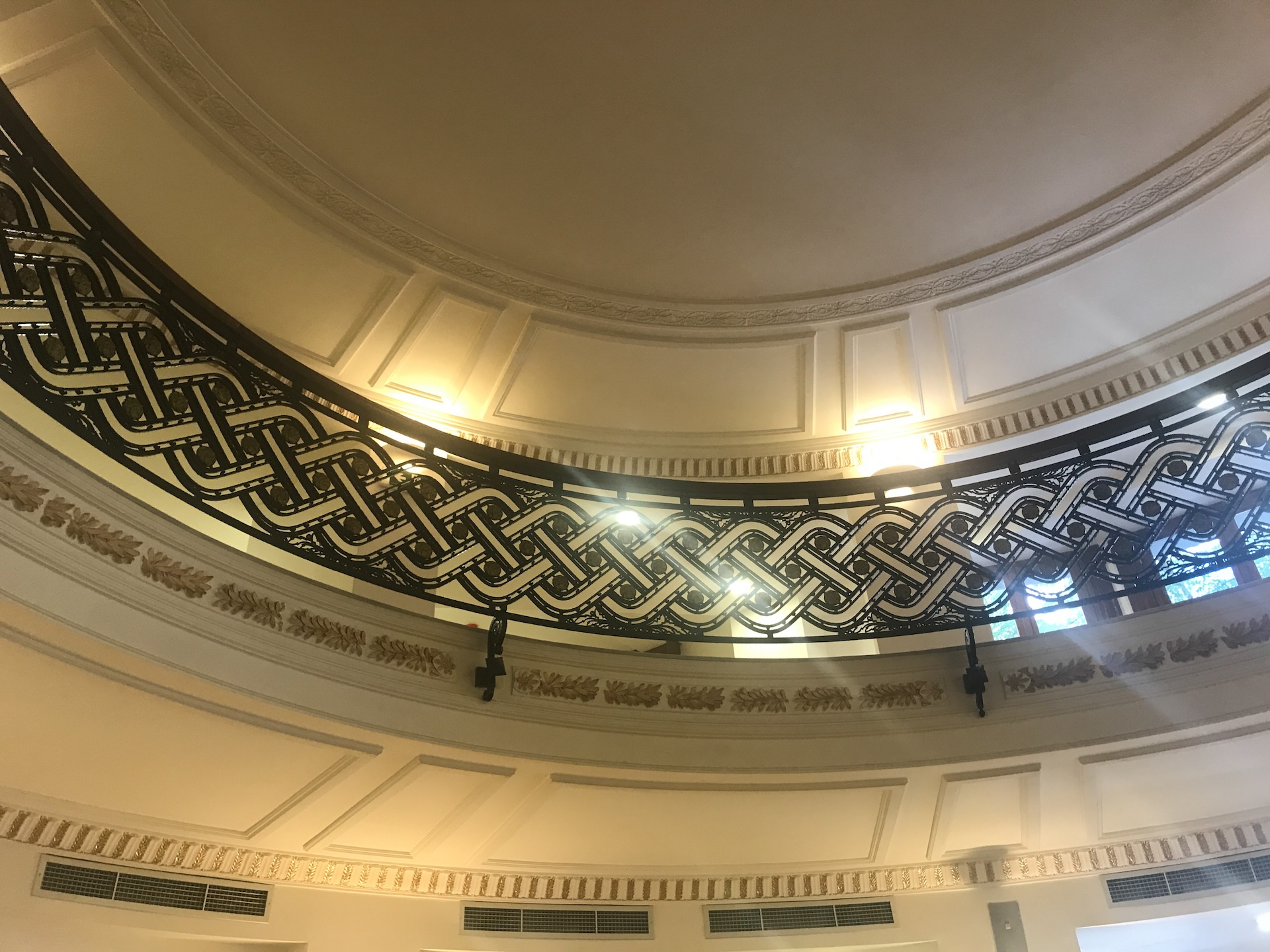 Το ανακαινισμένο Ακροπόλ