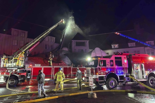 Πυρκαγιά στο εμβληματικό ξενοδοχείο από τη “Λάμψη” του Κιούμπρικ