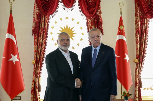 Συνάντηση Ερντογάν με τον πολιτικό ηγέτη της Χαμάς – “Το Ισραήλ θα πληρώσει σίγουρα μια μέρα το τίμημα”