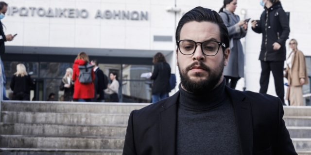 Ο Μάνος Δασκαλάκης στη δίκη της Ρούλας Πισπιρίγκου