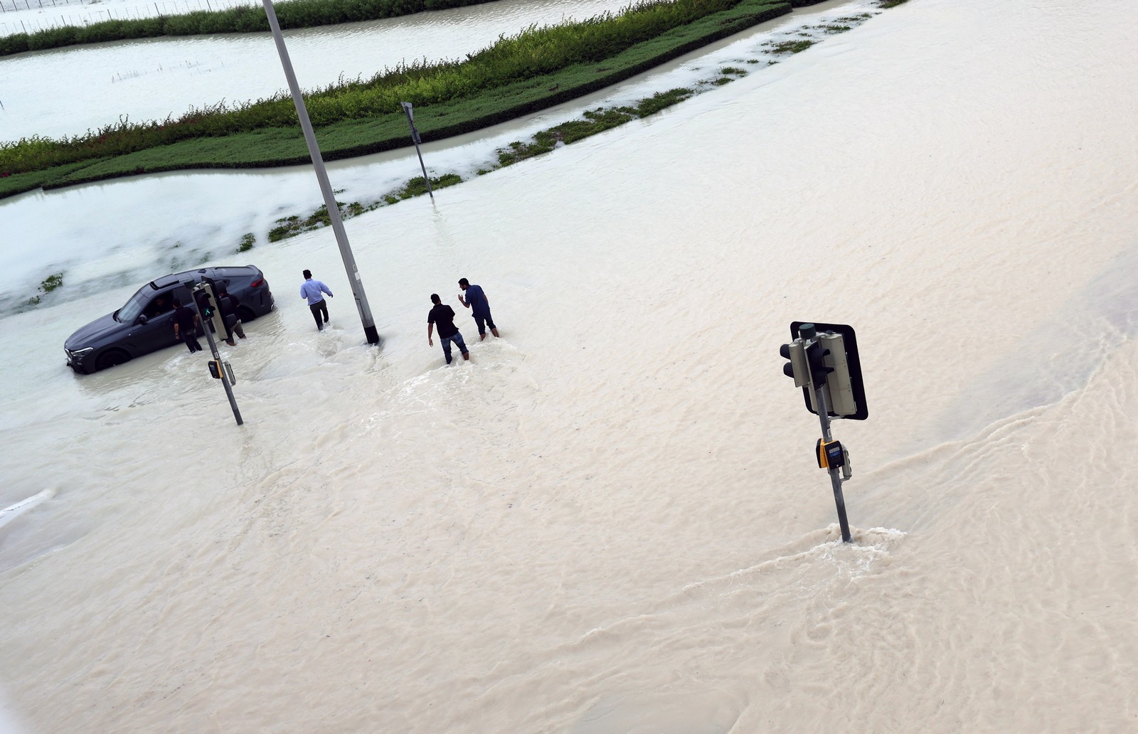 Πρωτοφανείς πλημμύρες στο Ντουμπάι