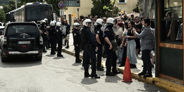 Απολογία στην ανακρίτρια του 39χρονου για την δολοφονία της 28χρονης Κυριακής
