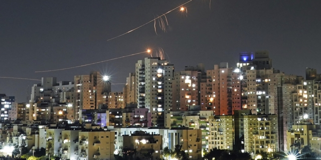 Αναχαίτιση πυραύλων από το Iron Dome