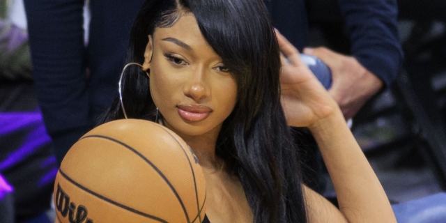 H Megan Thee Stallion στον αγώνα Los Angeles Lakers - Minnesota Timberwolves