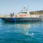 Σκάφος του Λιμενικού στο ναυάγιο στη Χίο