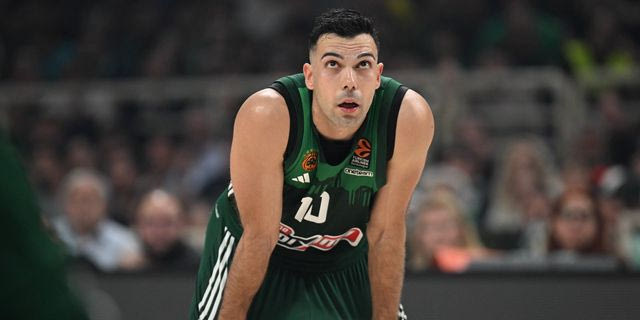 Ο Κώστας Σλούκας