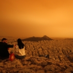 Αφρικανική σκόνη: Πώς "βάφτηκε" πορτοκαλί ο ουρανός της Αττικής - Εντυπωσιακό timelapse