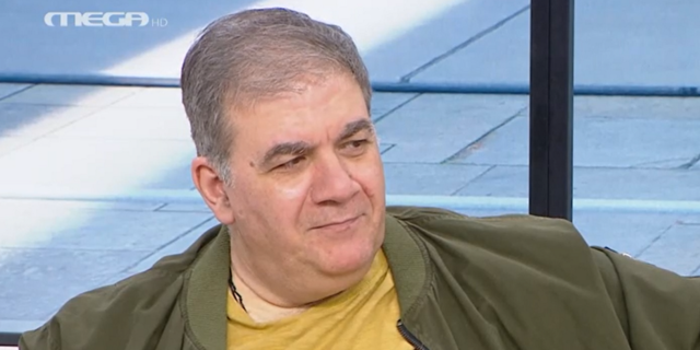 Δημήτρης Σταρόβας