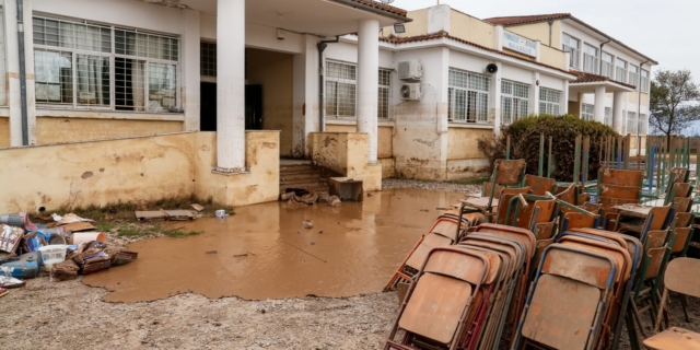 Καταστροφές σε σχολείο στη Λάρισα από την κακοκαιρία