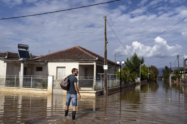 Πλημμύρες στον Βόλο από την κακοκαιρία Daniel