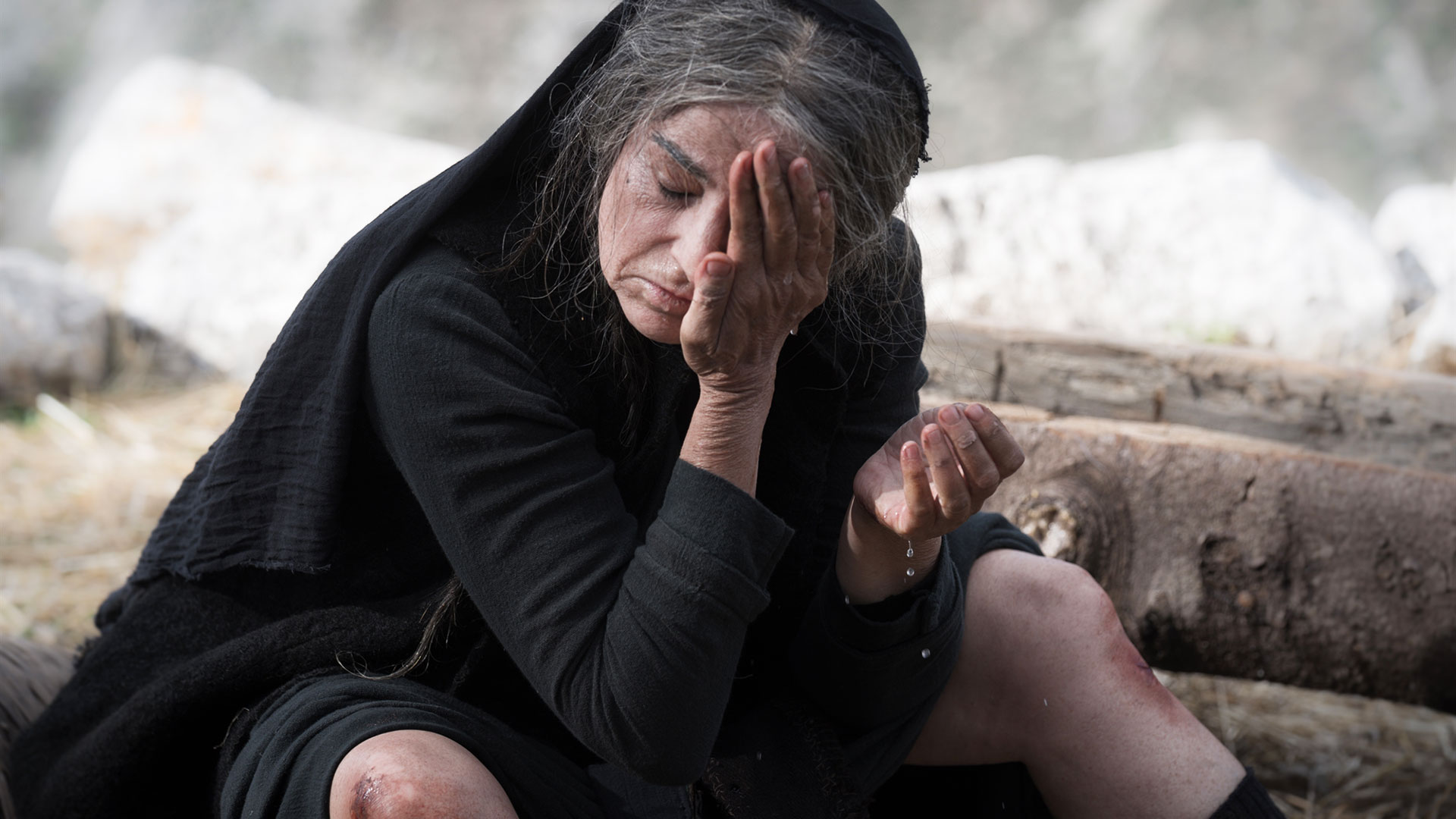 Η Καρυοφυλλιά Καραμπέτη στη Φόνισσα