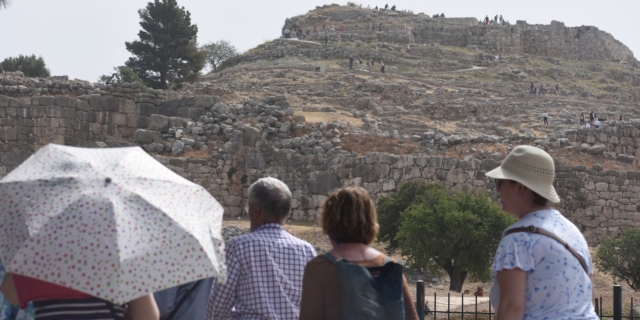 Καιρός: Θερμή εισβολή και διατήρηση της αφρικανικής σκόνης