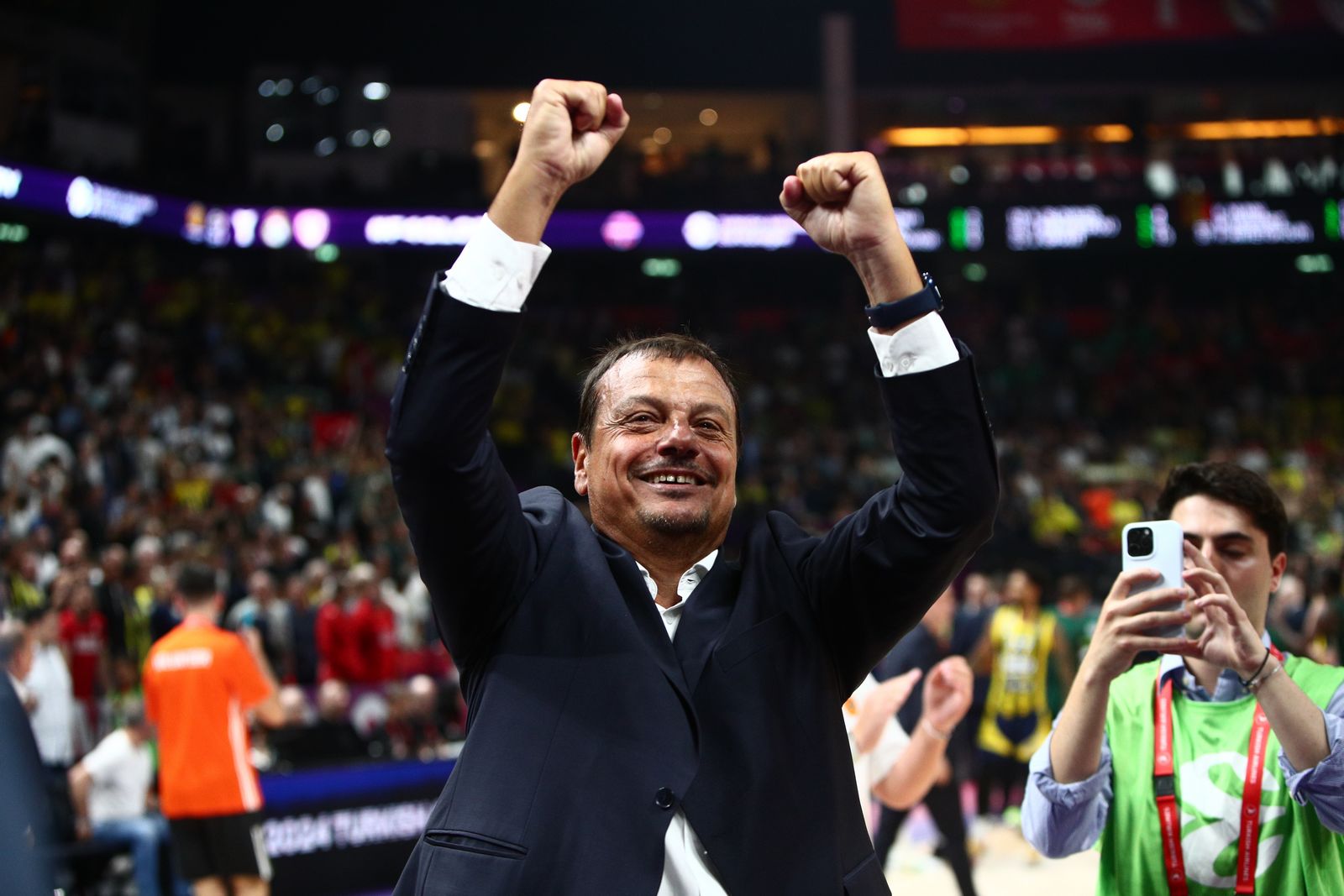 EUROLEAGUE 2023-2024 / FINAL 4 / ΗΜΙΤΕΛΙΚΟΣ / ΠΑΝΑΘΗΝΑΪΚΟΣ - ΦΕΝΕΡΜΠΑΧΤΣΕ