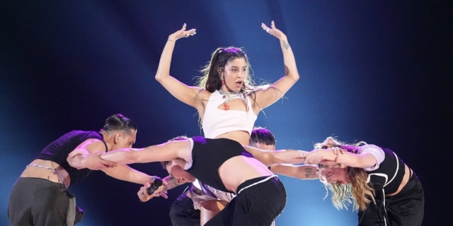 Η Μαρίνα Σάττι στη σκηνή της Eurovision 2024