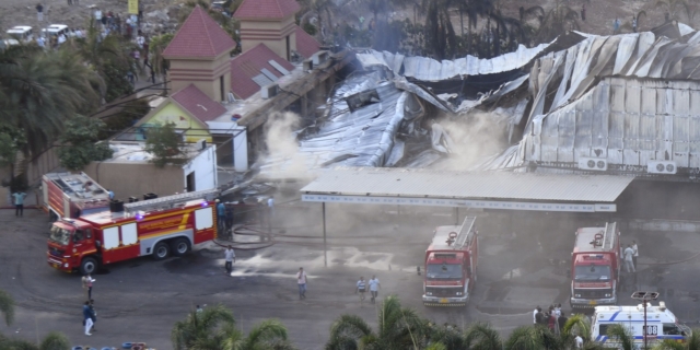 Πυρκαγιά σε αίθουσα παιχνιδιών στην Ινδία