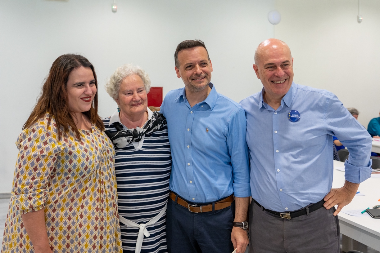 Χάρης Δούκας, Κώστας Τσουτσοπλίδης και άνθρωποι από τις Λέσχες Φιλίας του Δήμου Αθηναίων