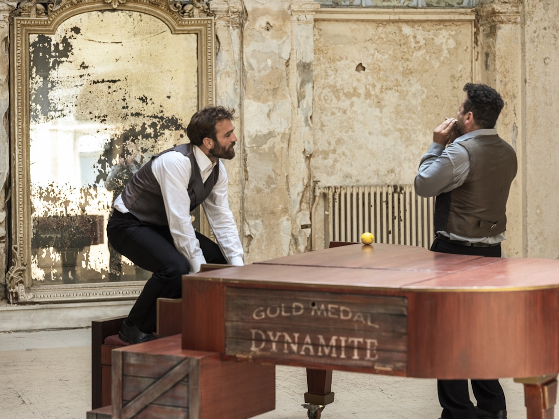 lemon- Μελαχρινός Βελέντζας