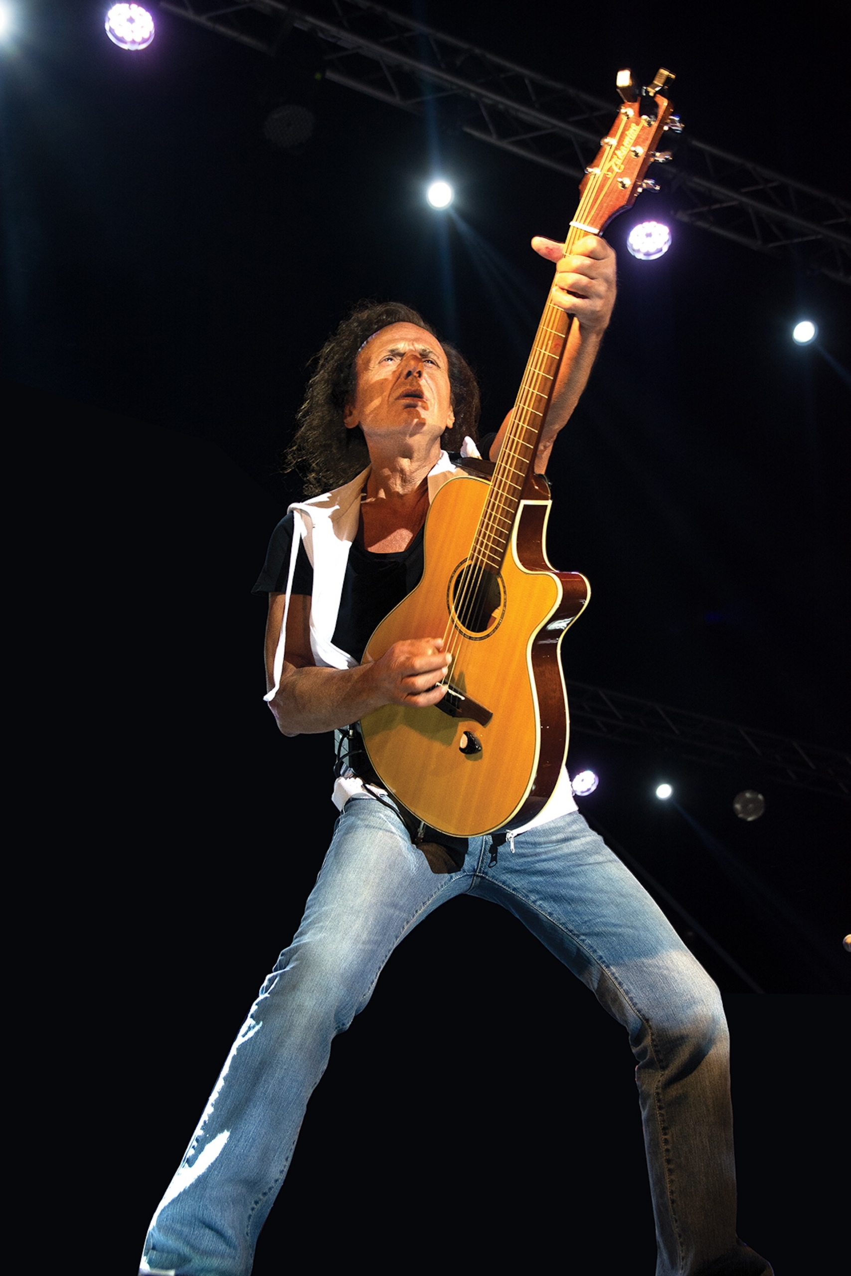 Ο Βασίλης Παπακωνσταντίνου