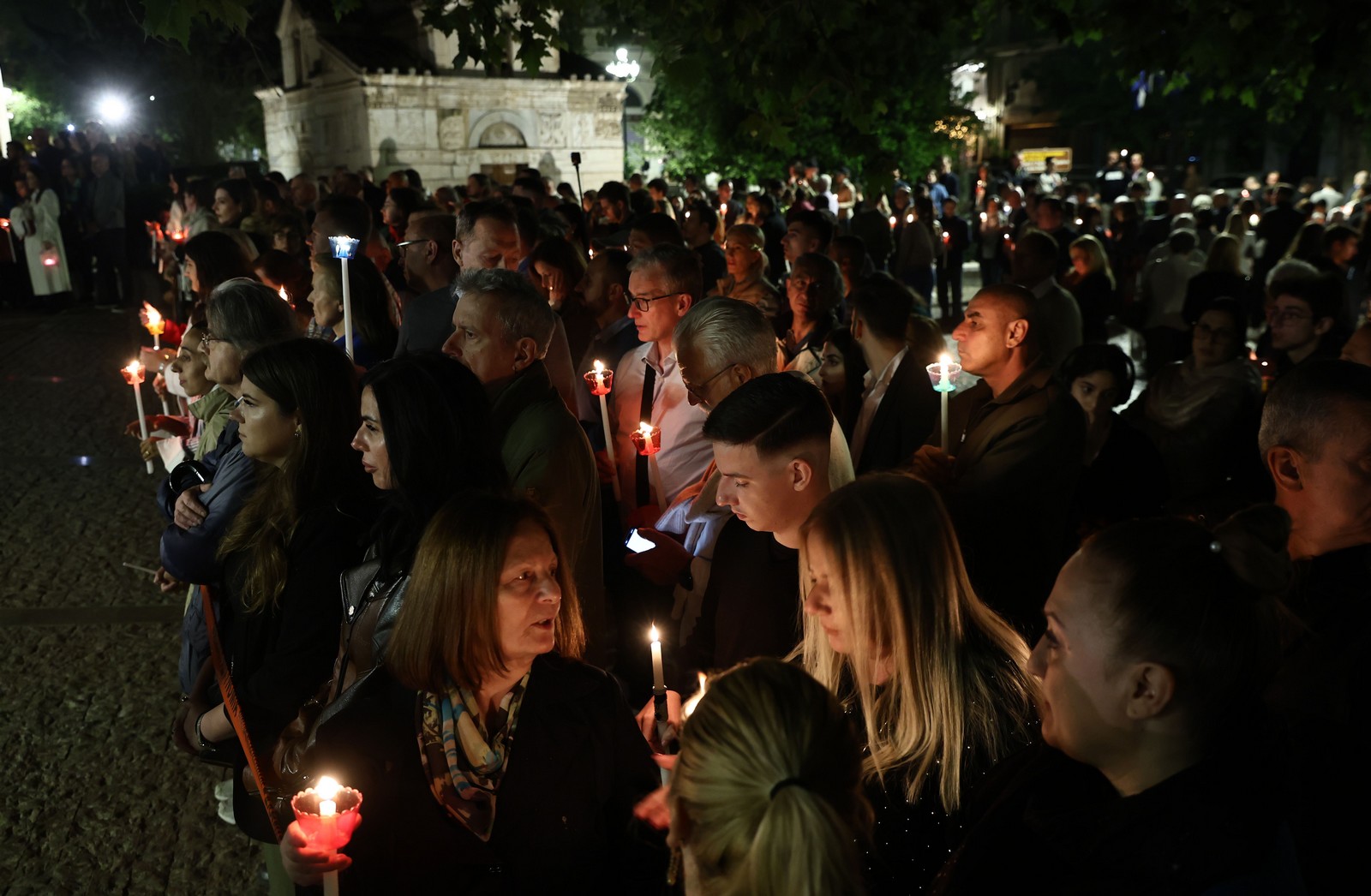 Ανάσταση στη Μητρόπολη Αθηνών